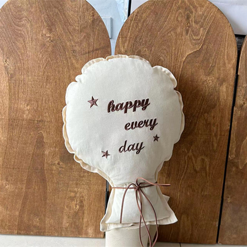 2 個綿刺繍バルーン壁掛け装飾品キッズルームかわいいデコ枕北 - Baby Nursery Music のレビューと価格